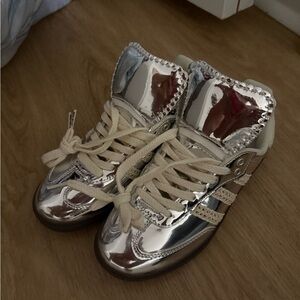 adidas Originals Kids Metallic Silver Sneakers